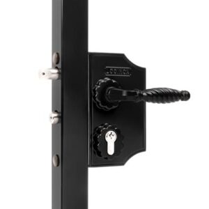 Cerradura estilo forja grande